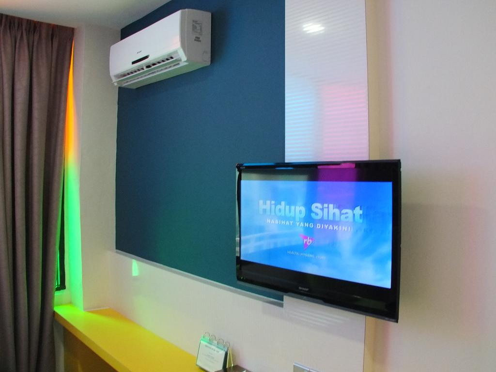 Baguss Hotel And Serviced Apartment ยะโฮร์บาห์รู ภายนอก รูปภาพ