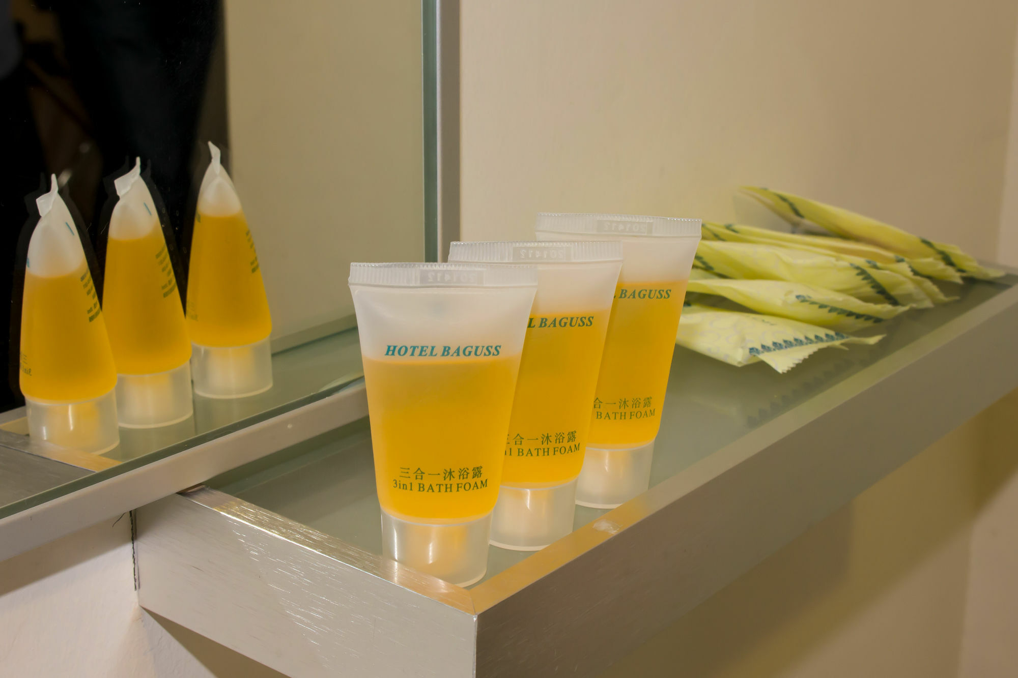 Baguss Hotel And Serviced Apartment ยะโฮร์บาห์รู ภายนอก รูปภาพ
